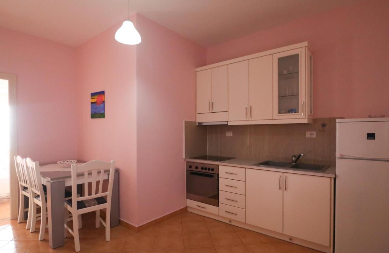 Apartments Vila Roboci Sarandë Exterior foto