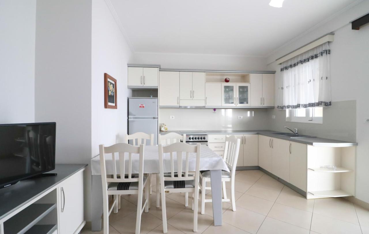 Apartments Vila Roboci Sarandë Exterior foto